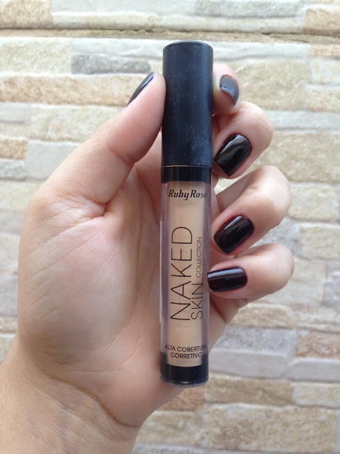 RESENHA CORRETIVO NAKED RUBY ROSE 2