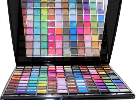 Kit Sombras 120 Cores CR9215 1 Kit Sombras 120 Cores CR9215