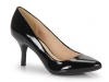  Scarpin preto: como usar o calçado que toda mulher precisa ter