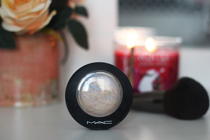 iluminador-lightscapade-mac-claudinha-stoco-1
