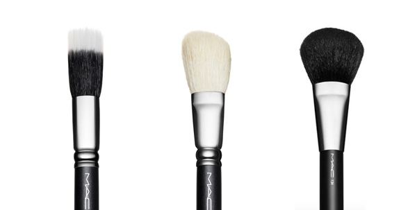 GE entrevista: Ivete revela truques de make, favoritos de formosura e mais… vem risco de make por aí! 3 pinceis-ivete