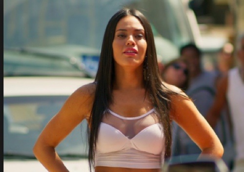 leticia lima Namorada de Ana Carolina não deixa saudade nos bastidores de <i>A Regra do Jogo</i>” width=”500″ height=”352″ /></p><p class=