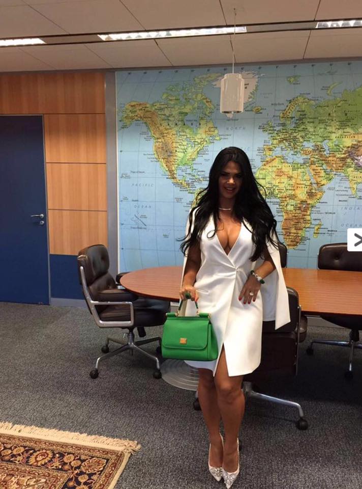 turismo 3 A primeira dama do Turismo envergonha o Brasil? 