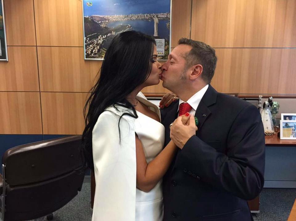 tursimo 2 A primeira dama do Turismo envergonha o Brasil? 