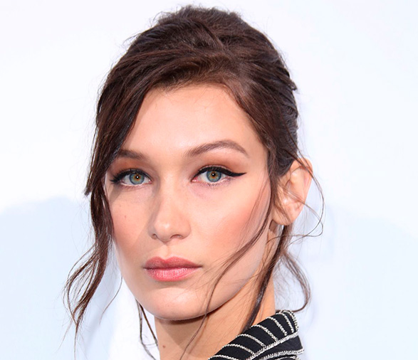 bella-hadid-at-de-grisogono-party-at-cannes-film-festival-05-17-2016_10