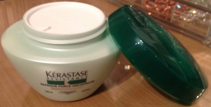 Máscara Kérastase Resistance