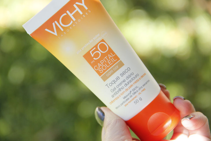 Melhores protetores com cor para pele oleosa