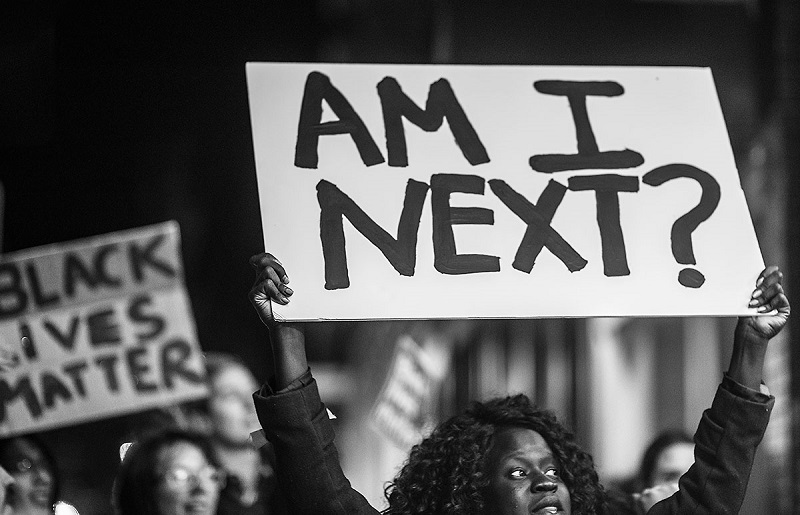 ‘Cansamos de assassinatos’, diz Beyoncé sobre mortes de negros por policiais 2 Os EUA mataram 2 negros desarmados por semana em 2015