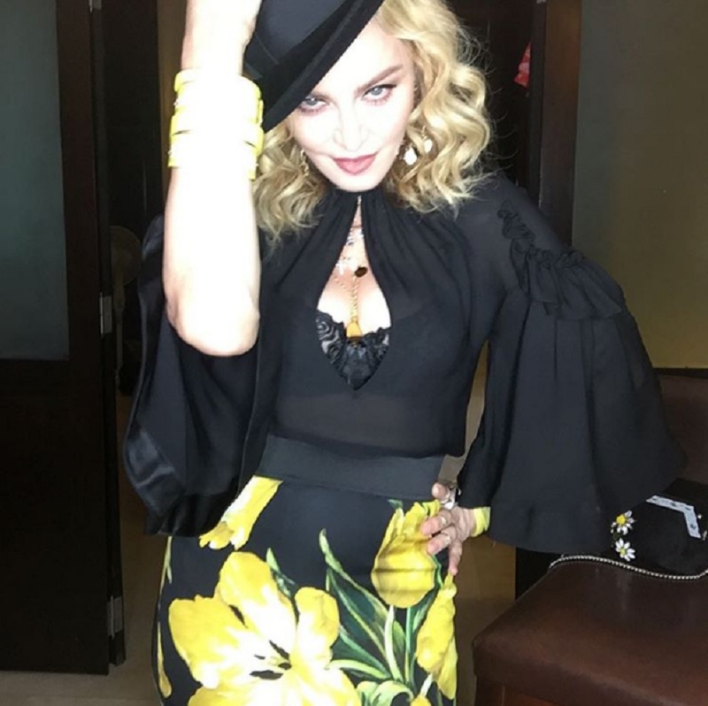 Madonna comemora 58 anos dançando acompanhada em bar cubano 1 Madonna curtiu aniversário em Cuba