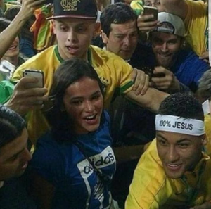 20160820 2225481 300x297 Neymar e Bruna se reaproximam na Olimpíada 