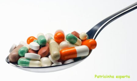 PillsInSpoon.tif