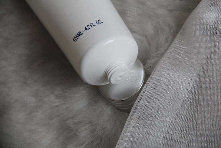 espuma de limpeza facial