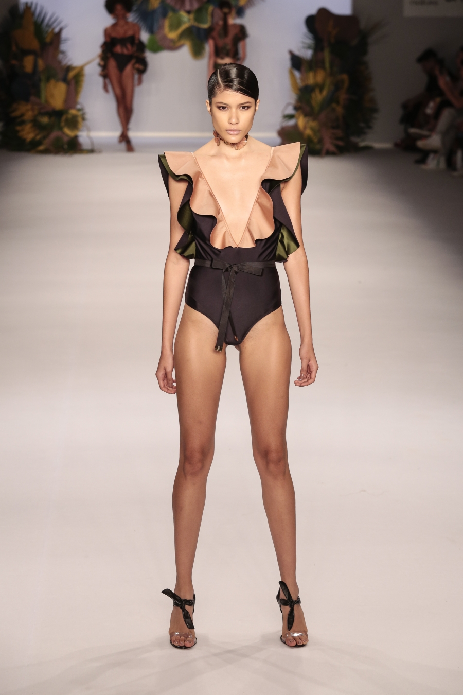 Água de Coco + Anitta dão o start no SPFW45! 4